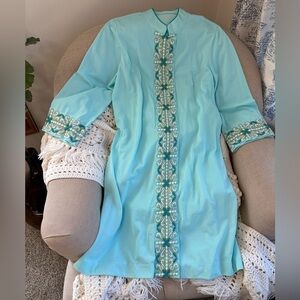 Vintage 60s Gossard Artemis short nylon robe, size s